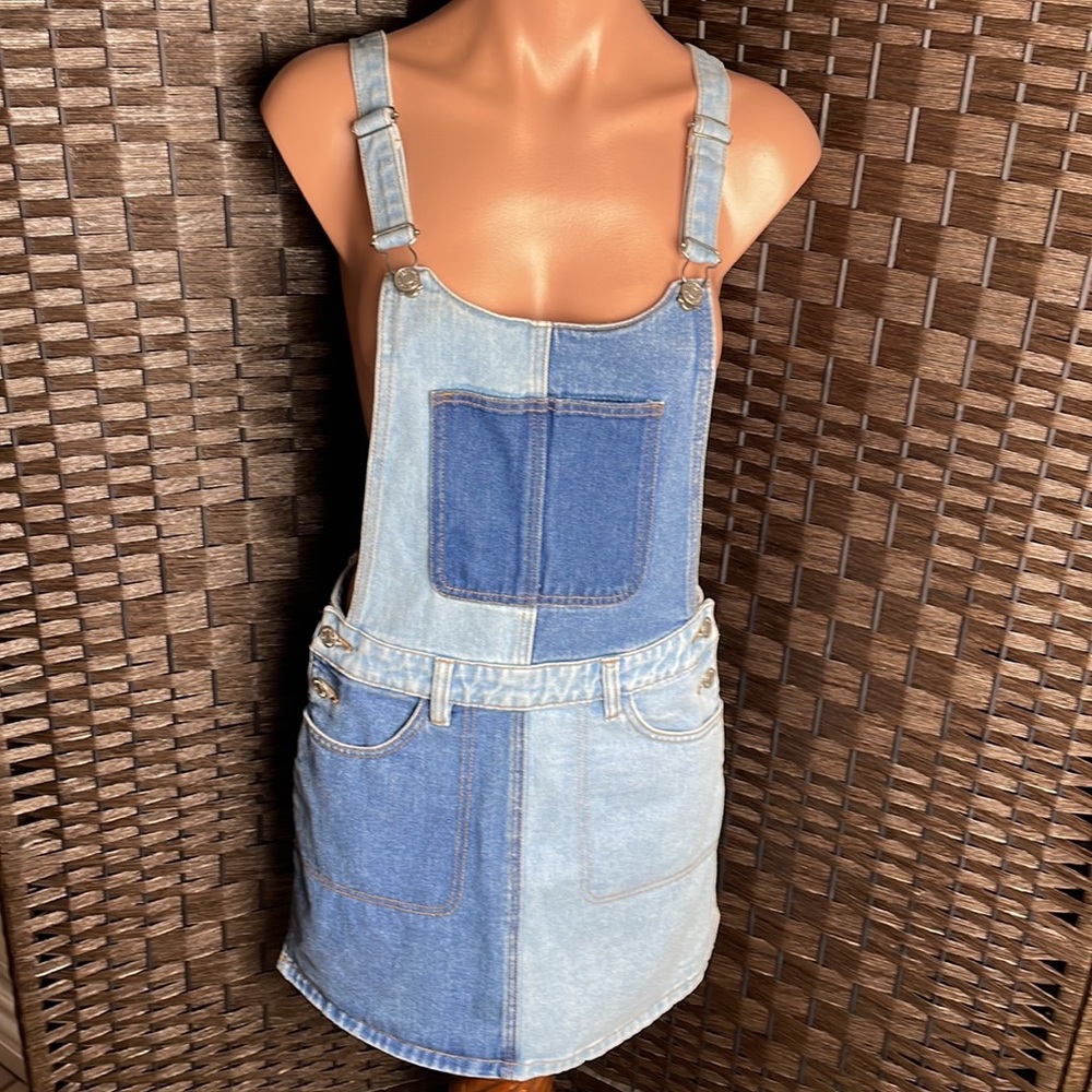 PAC SUN•Denim Jean Bib Overall skirt.